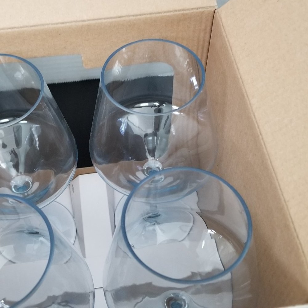 Nicole Miller Set of 4 Outdoor Blue/Teal Wine Glasses 16 oz. IOB - Picture 5 of 10